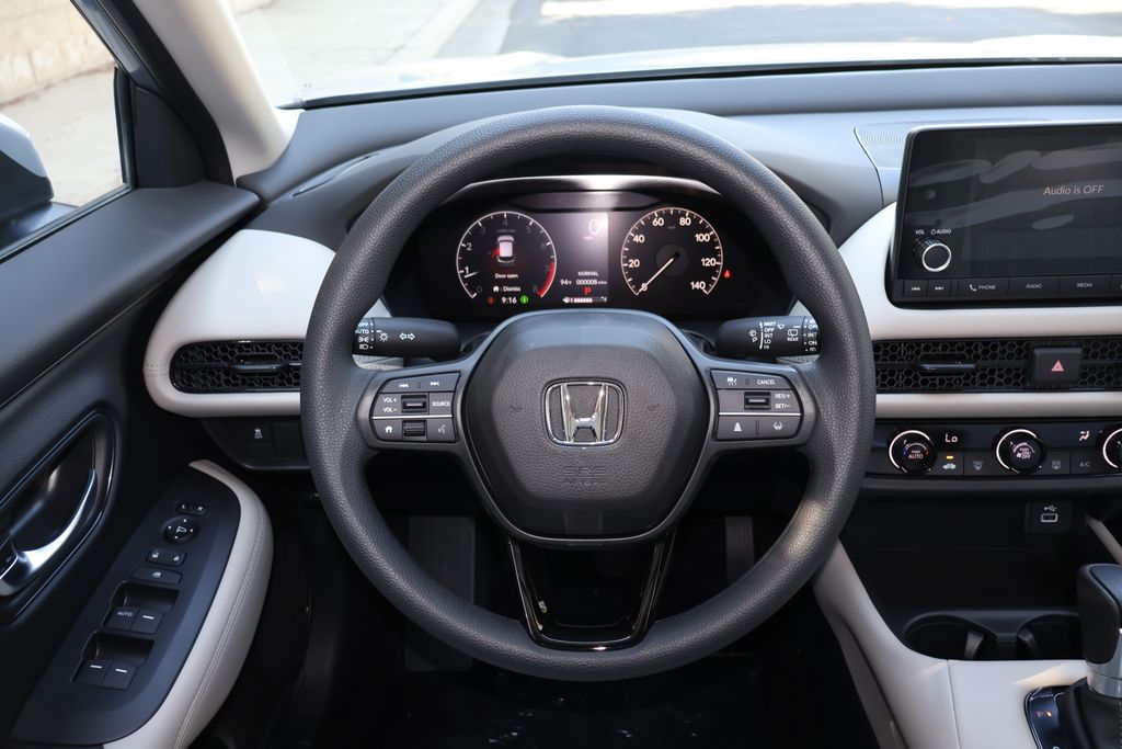 2025 Honda HR-V LX 11