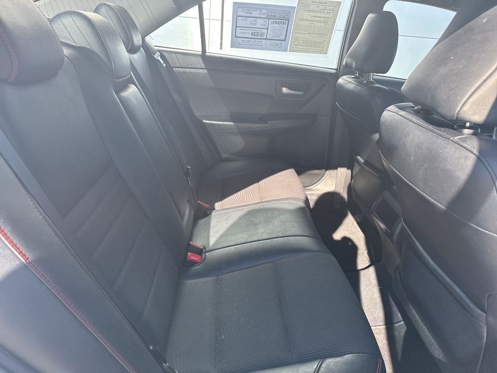 2017 Toyota Camry LE