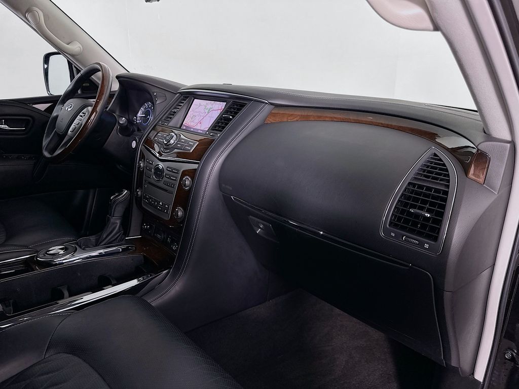 Thumbnail: 2019 INFINITI QX80 - 32