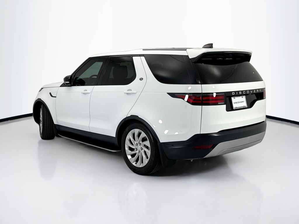 Thumbnail: 2025 Land Rover Discovery - 7