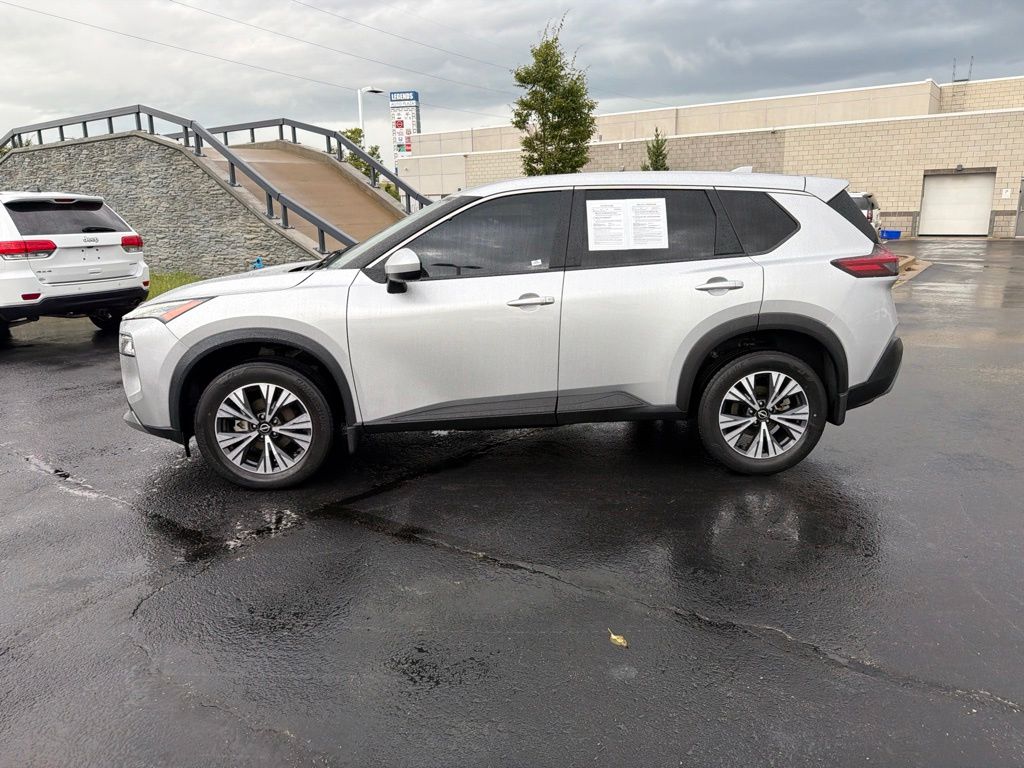 Used 2023 Silver Nissan SV image 4