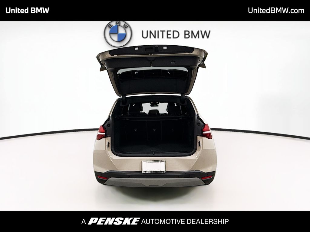 Thumbnail: 2026 BMW X3 - 14