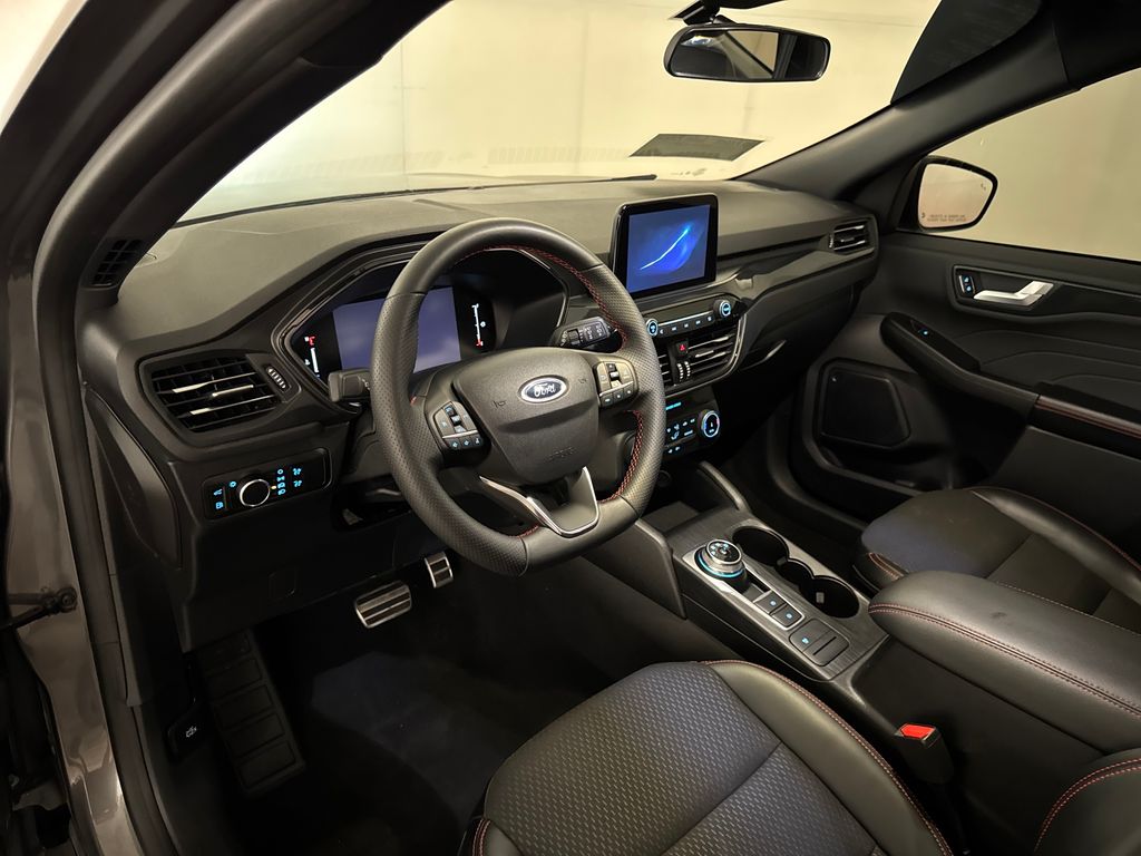 Certified Used 2023 Gray Ford ST-Line image 16
