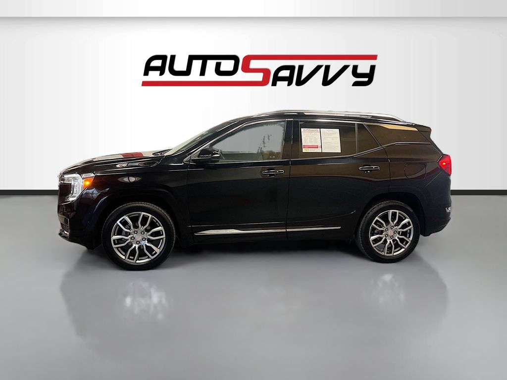 Used 2024 Ebony Twilight Metallic GMC Denali image 4