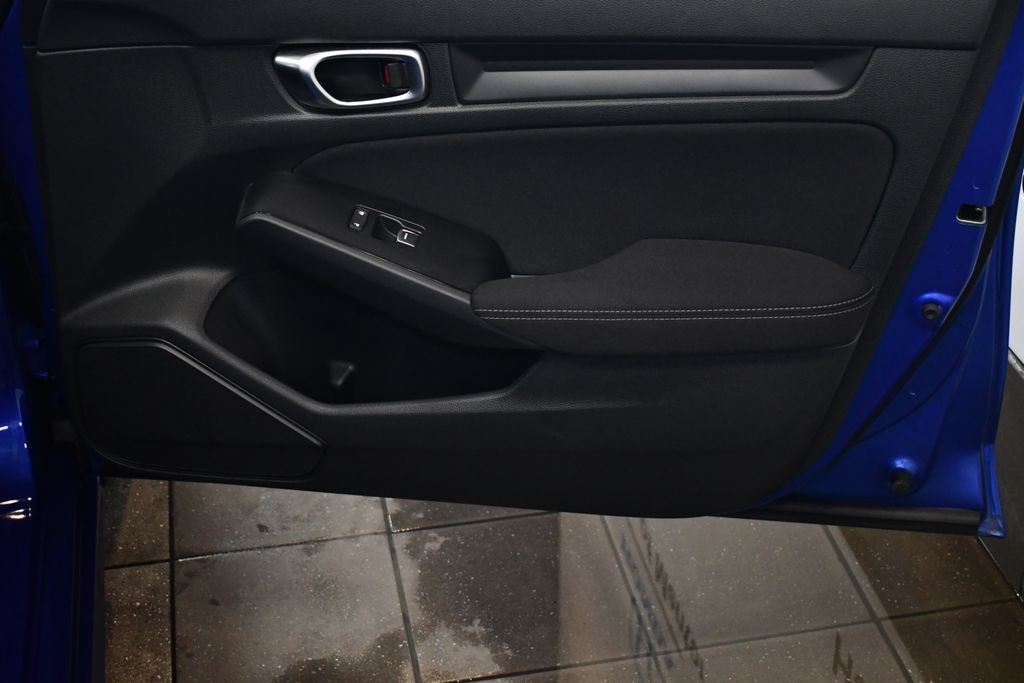 Thumbnail: 2023 Honda Civic - 31