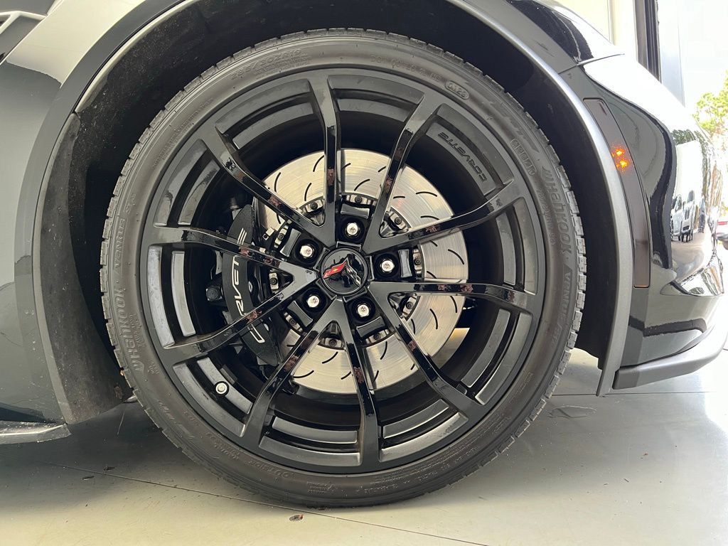 Thumbnail: 2019 Chevrolet Corvette - 23