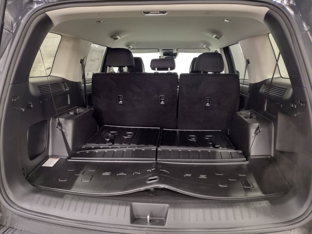 2026 Hyundai Santa Fe SE