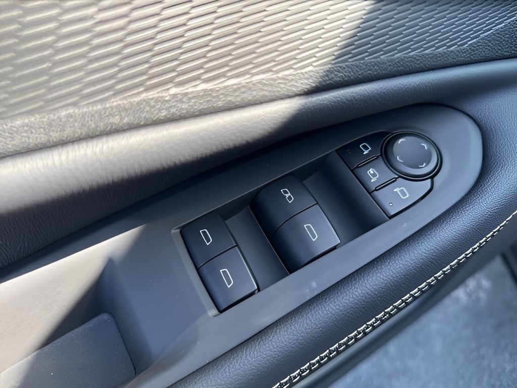 2025 Chevrolet Blazer EV