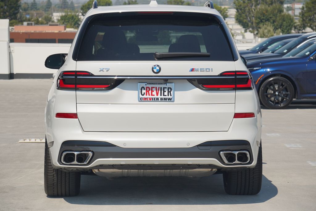 Thumbnail: 2025 BMW X7 - 6