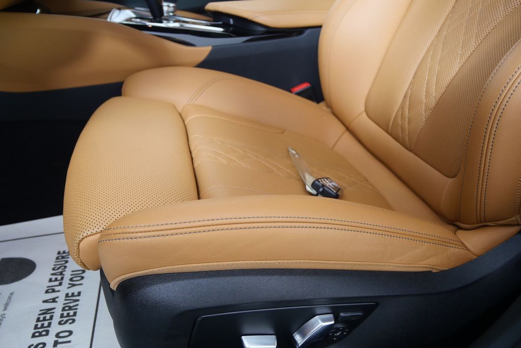 2023 BMW 5 Series 530i 10