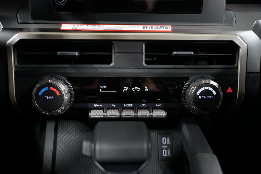 2025 Toyota Tacoma SR5 22