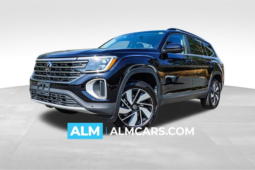 Deep Black Pearl 2025 Volkswagen Atlas SE FWD with Technology SUV / Crossover Front-Wheel Drive 8-Speed Automatic