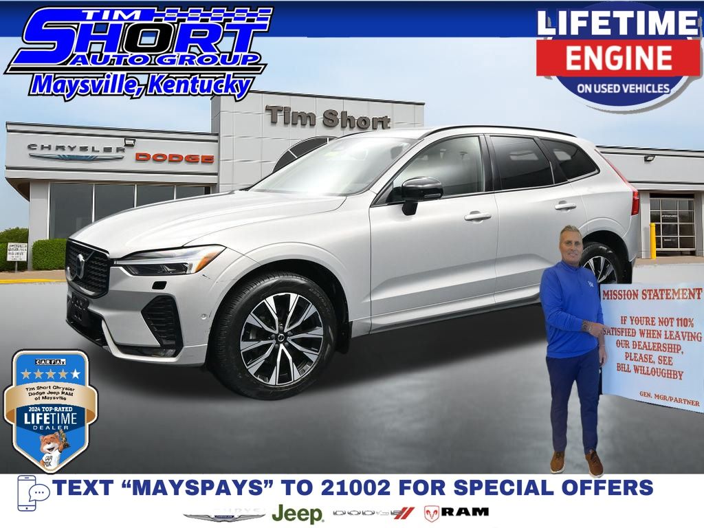 Silver 2023 Volvo XC60 B5 Plus Dark Theme AWD SUV / Crossover All-Wheel Drive Automatic
