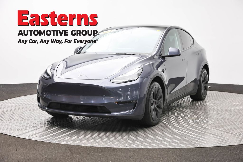 2023 Tesla Model Y Long Range Dual Motor All-Wheel Drive's photo