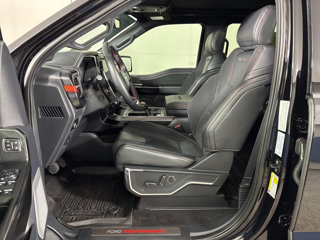 Certified Used 2025  Ford Raptor R image 31