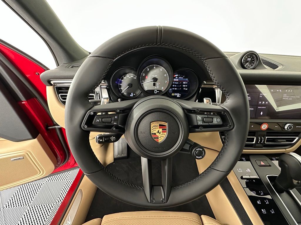 Thumbnail: 2026 Porsche Macan - 24