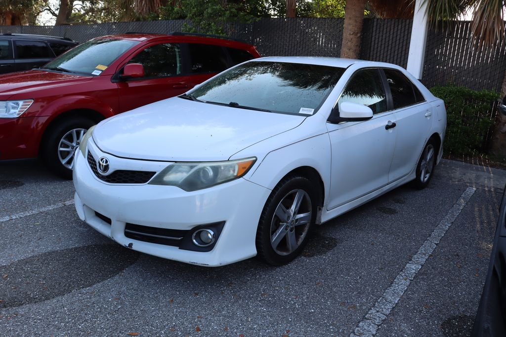 2013 Toyota Camry SE -
                West Palm Beach, FL