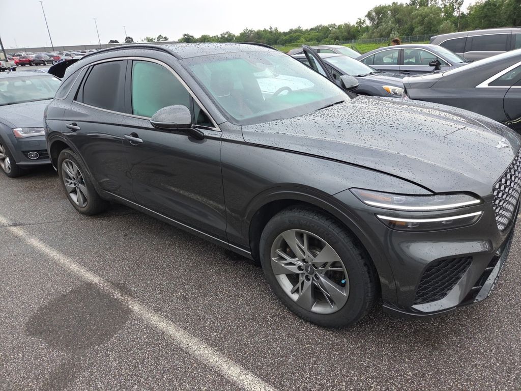 Makalu Gray 2024 Genesis GV70 SUV / Crossover All-Wheel Drive 8-Speed Automatic