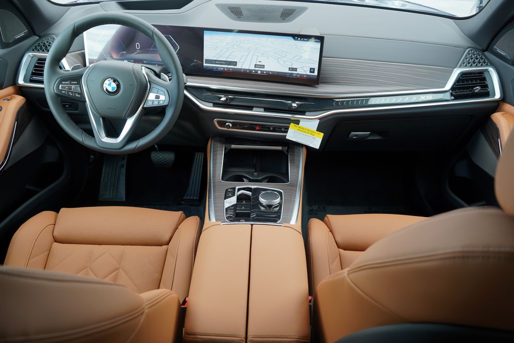 Thumbnail: 2026 BMW X5 - 14