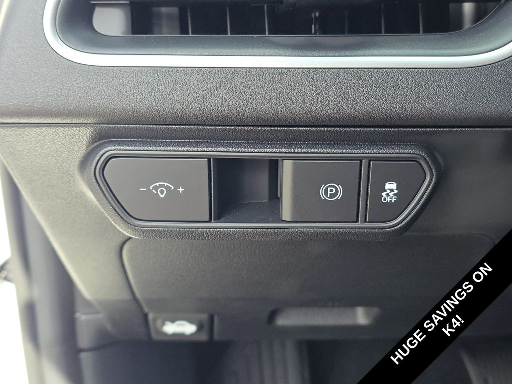 new 2025 Kia K4 car, priced at $19,502