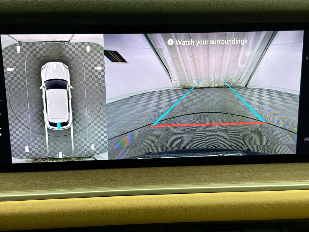 Thumbnail: 2026 Porsche Cayenne - 17