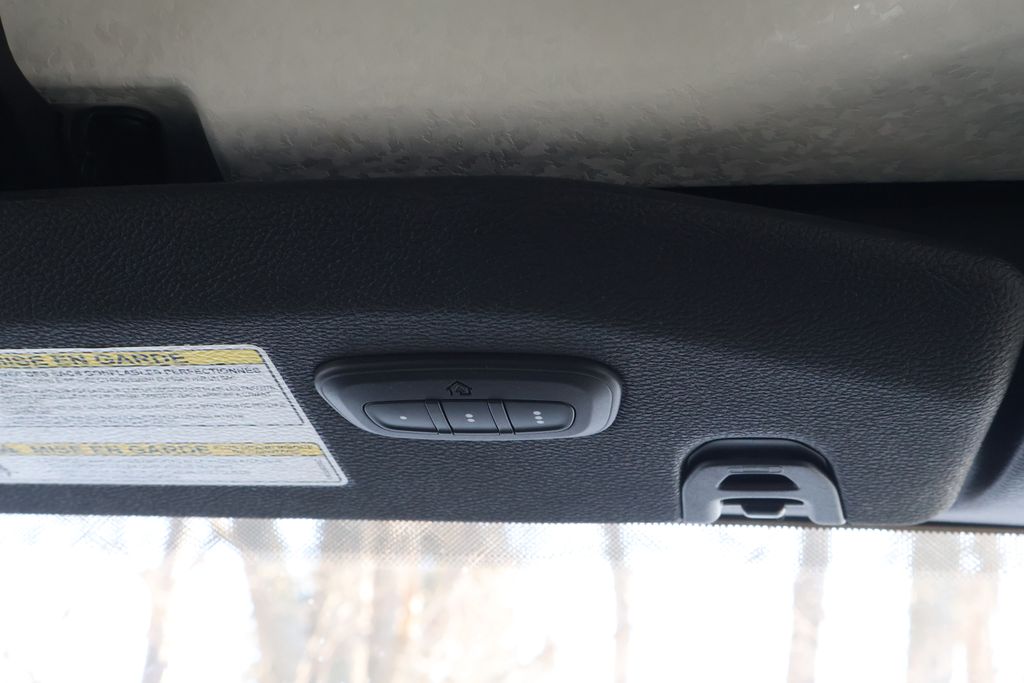 Thumbnail: 2019 Jeep Wrangler - 26