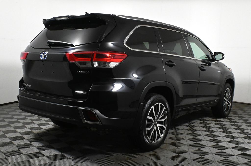 2019 Toyota Highlander Limited Platinum 7