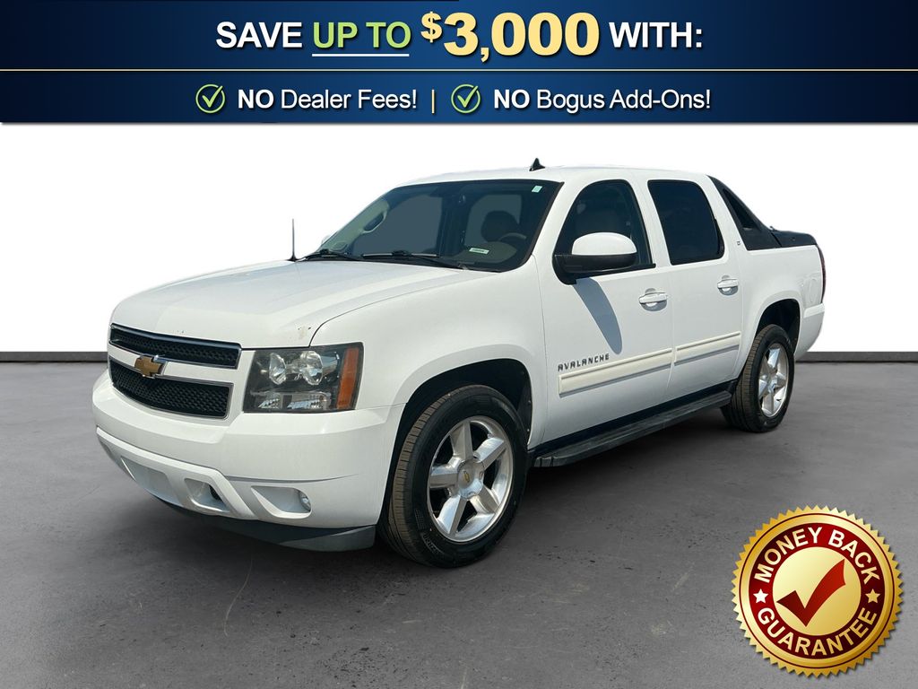 Summit White 2010 Chevrolet Avalanche Pickup Truck Four-Wheel Drive 6-Speed Automatic