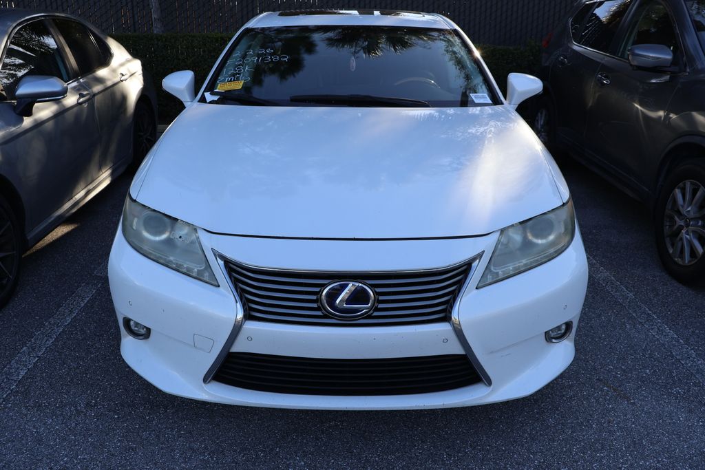 Thumbnail: 2015 Lexus ES - 5