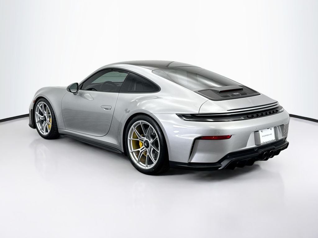 Thumbnail: 2026 Porsche 911 - 3