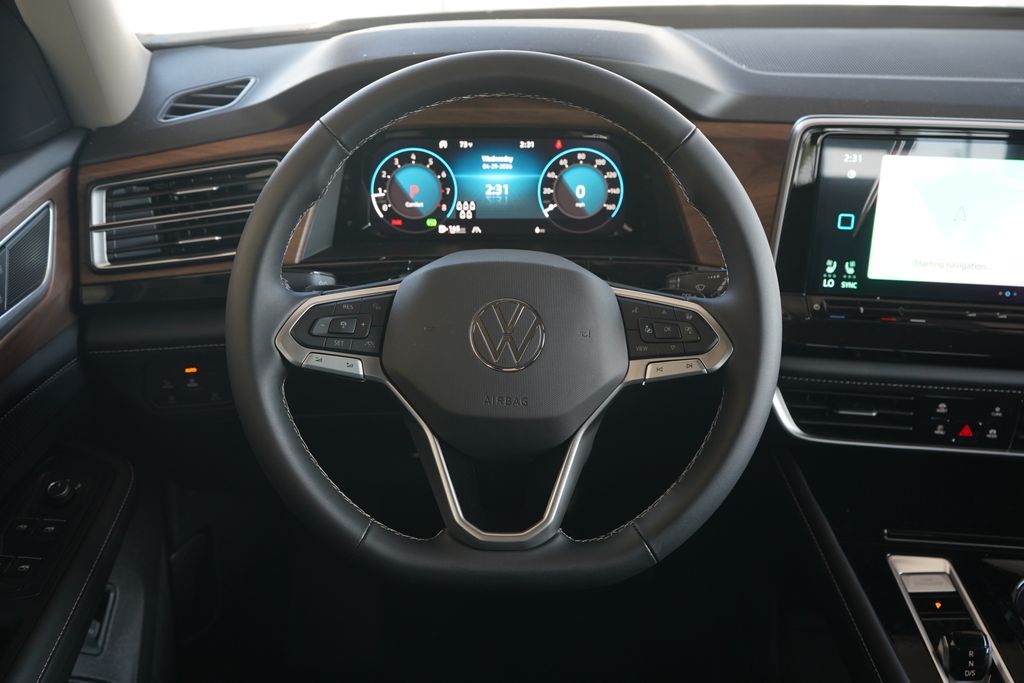 Thumbnail: 2026 Volkswagen Atlas - 10