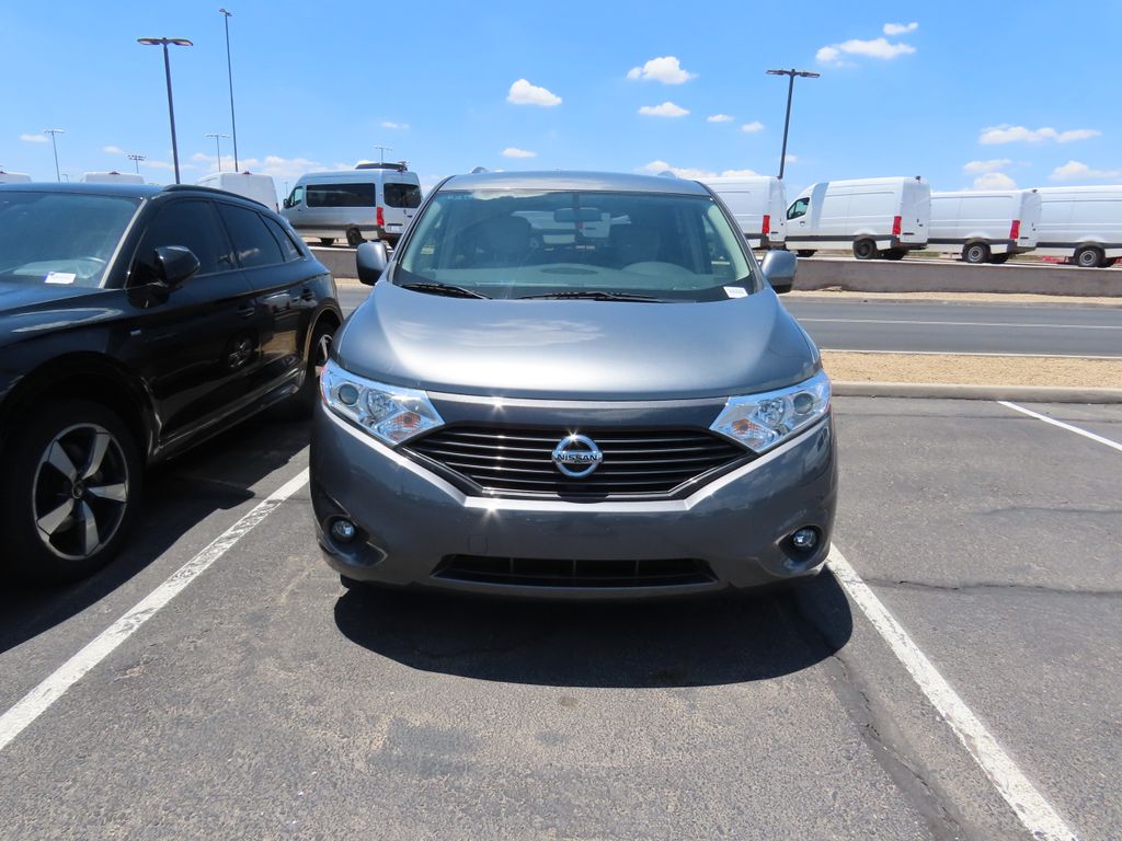 2017 Nissan Quest SV 2