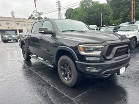 Diamond Black 2022 RAM 1500 Pickup Truck Four-Wheel Drive 8-Speed Automatic