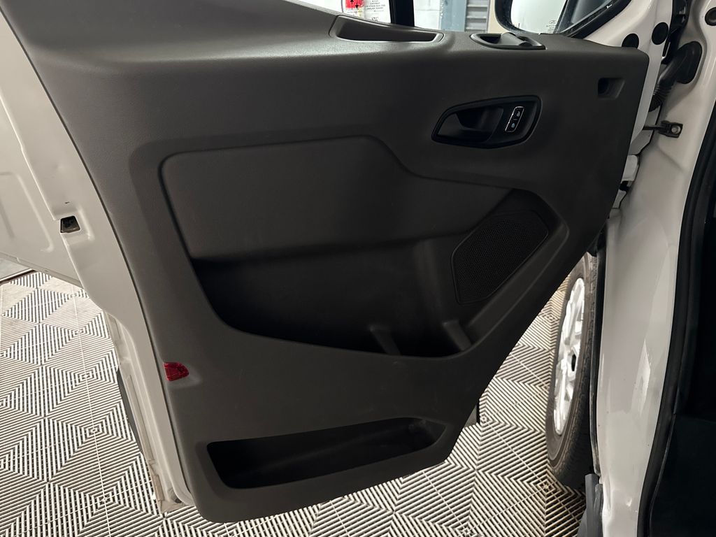 Certified Used 2024 White Ford XLT image 17