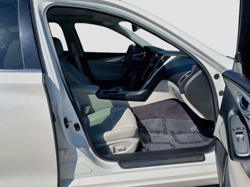 2022 INFINITI Q50 LUXE White at AutoSavvy Houston Northwest