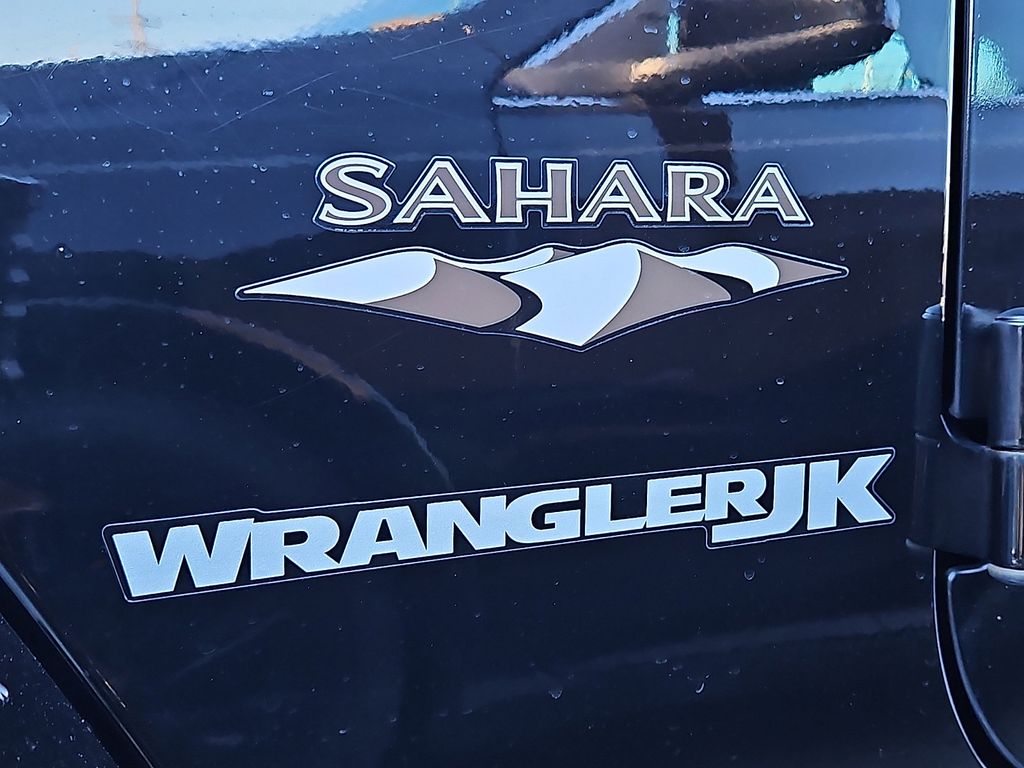 Thumbnail: 2018 Jeep Wrangler - 29