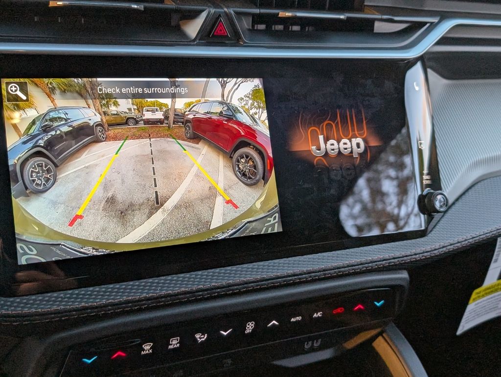 new 2026 Jeep Cherokee car, priced at $39,305