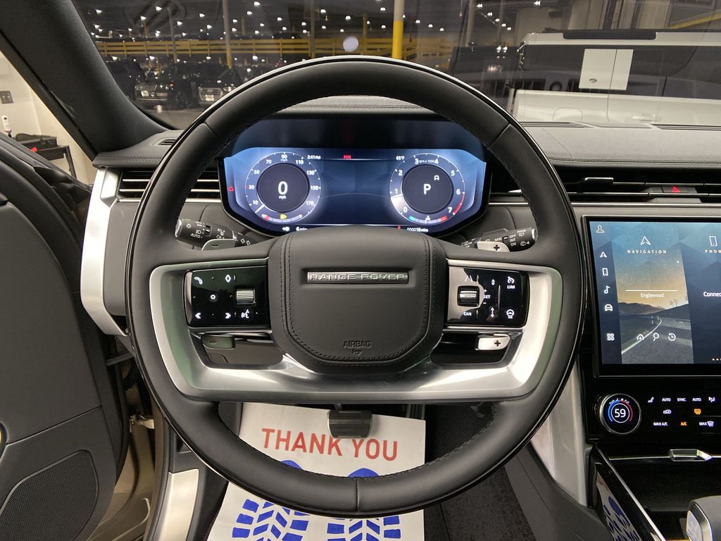 Thumbnail: 2023 Land Rover Range Rover - 23