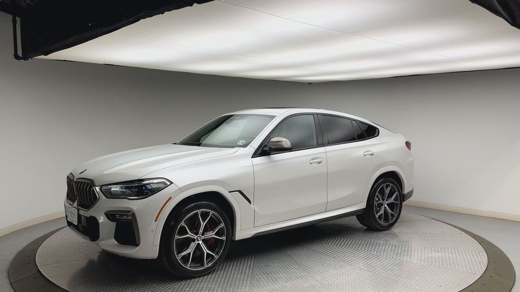 Thumbnail: 2021 BMW X6 - 6