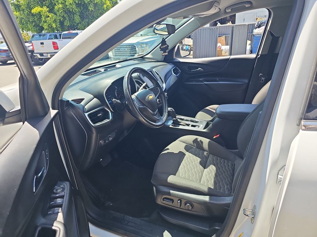 2019 Chevrolet Equinox LT photo