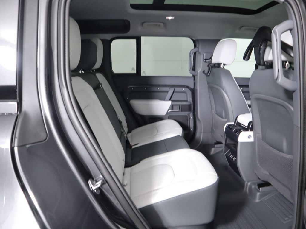 Thumbnail: 2026 Land Rover Defender - 24