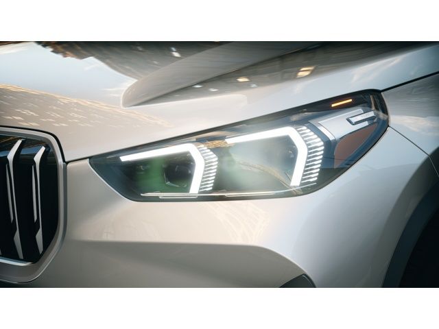 Thumbnail: 2026 BMW X1 - 6