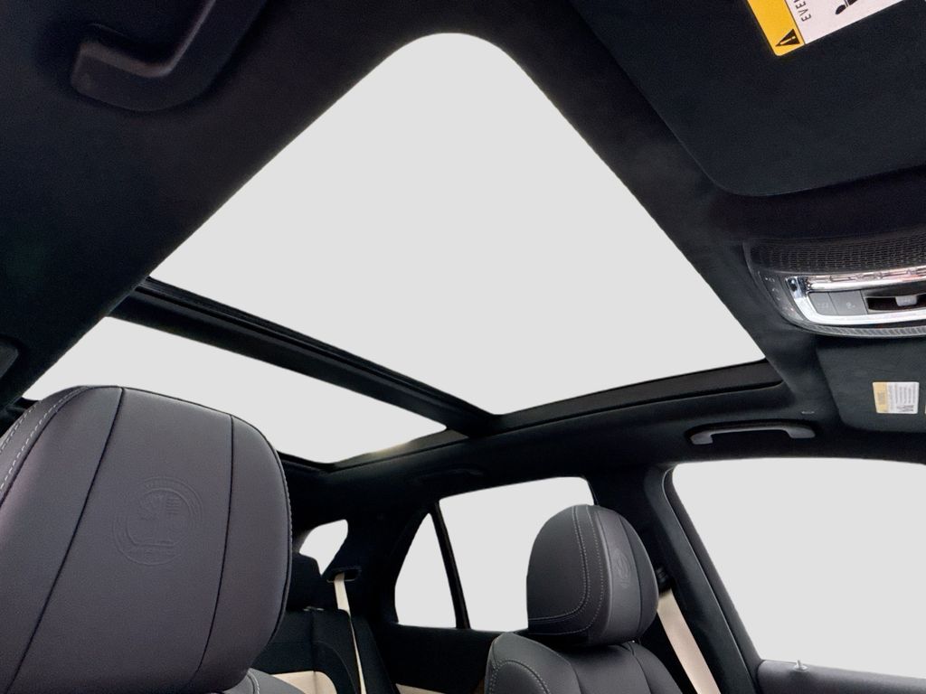 Thumbnail: 2026 Mercedes-Benz GLE - 18