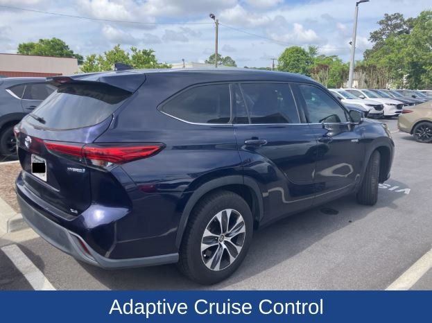 2020 Toyota Highlander Hybrid XLE