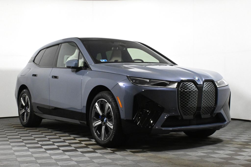 Thumbnail: 2025 BMW iX - 9