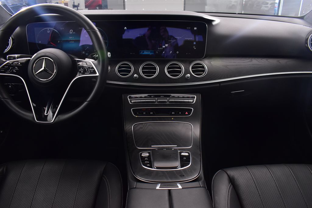 Thumbnail: 2023 Mercedes-Benz E-Class - 26