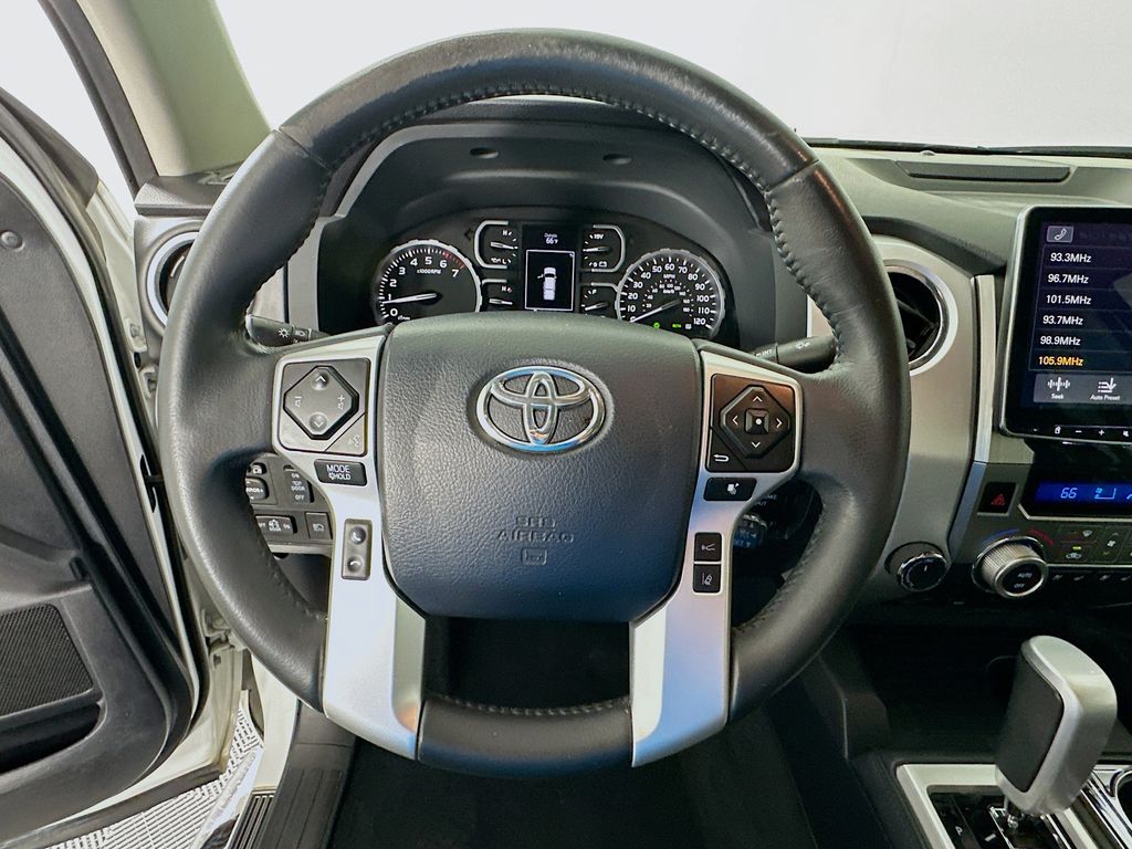 Thumbnail: 2018 Toyota Tundra - 11