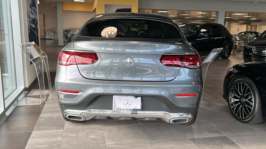 2021 Mercedes-Benz GLC 300 4