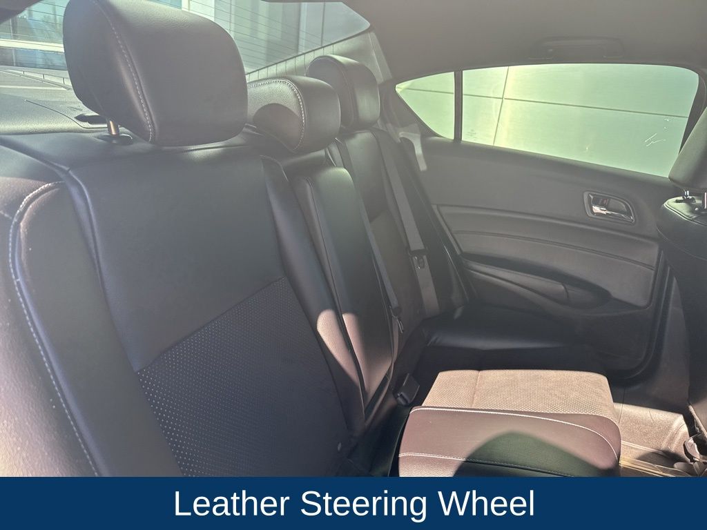 2018 Acura ILX Premium & A-SPEC Packages