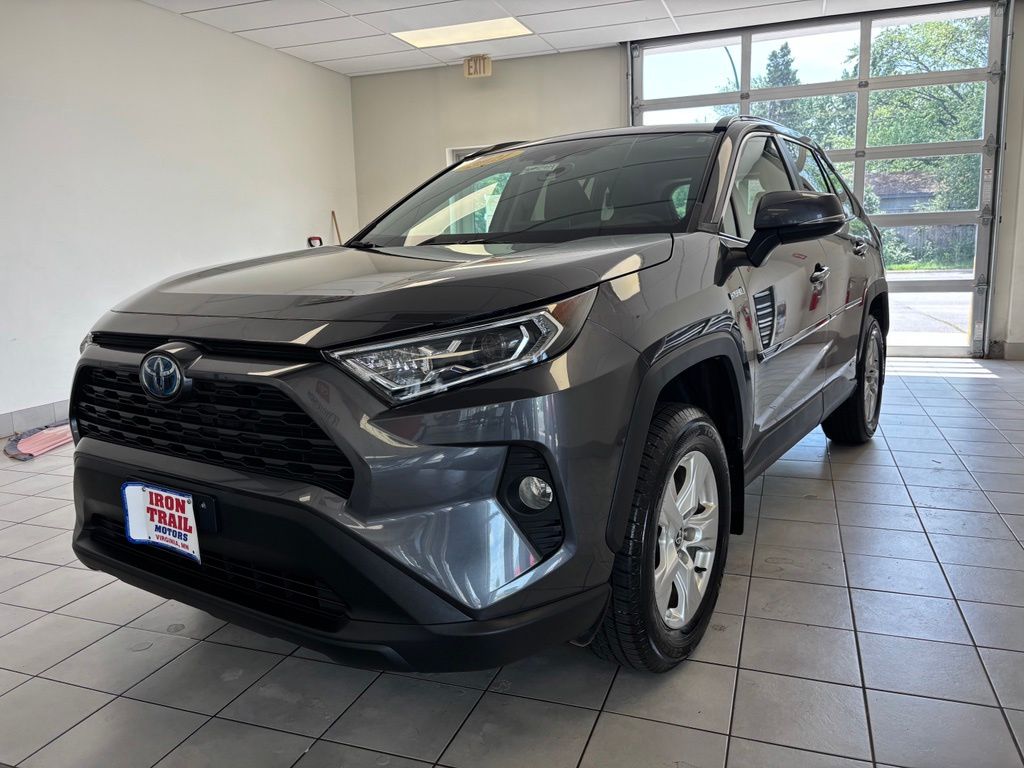  2021 Toyota RAV4 Hybrid XLE AWD   
